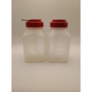 Vintage Rubbermaid 0229 Sippin Saver 1 Pint Bottles Red Straws USA Set 2